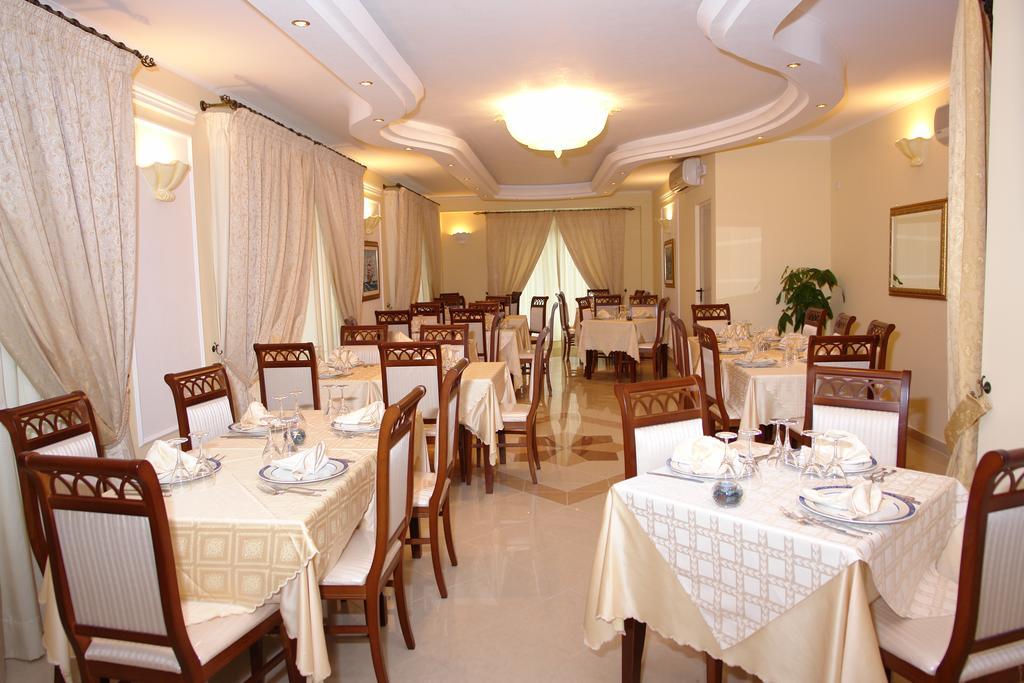 Cridda Hotel & Restaurant Gizzeria Room photo